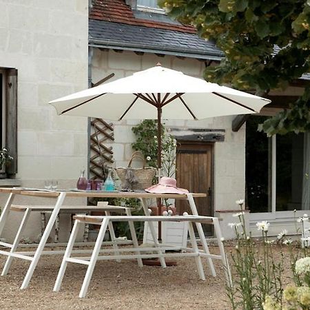 Une Maison, Un Jardin Berthenay Kültér fotó